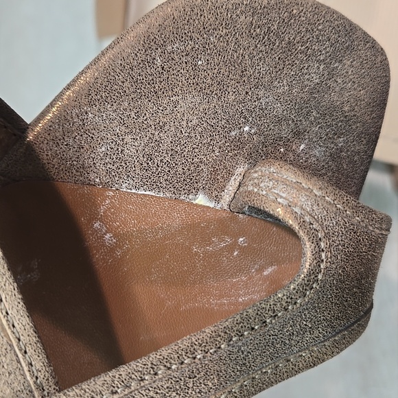 Donald J. Pliner Women's Bronze Gold Heeled Sandals Loop Toe Shoes Sz 7.5M - Picture 12 of 12